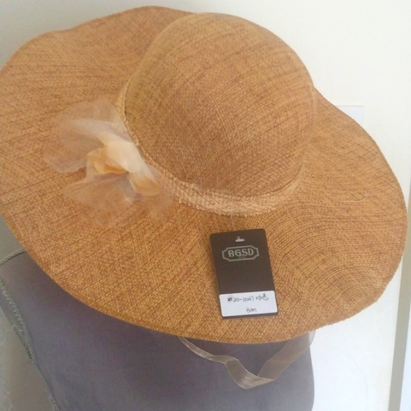Elegant women's Hat. 🍃 - Picture 1 of 2